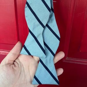 Brooks Brothers Makers Bow Tie Adjustable Size Blue Made in USA Formal Wear Mens